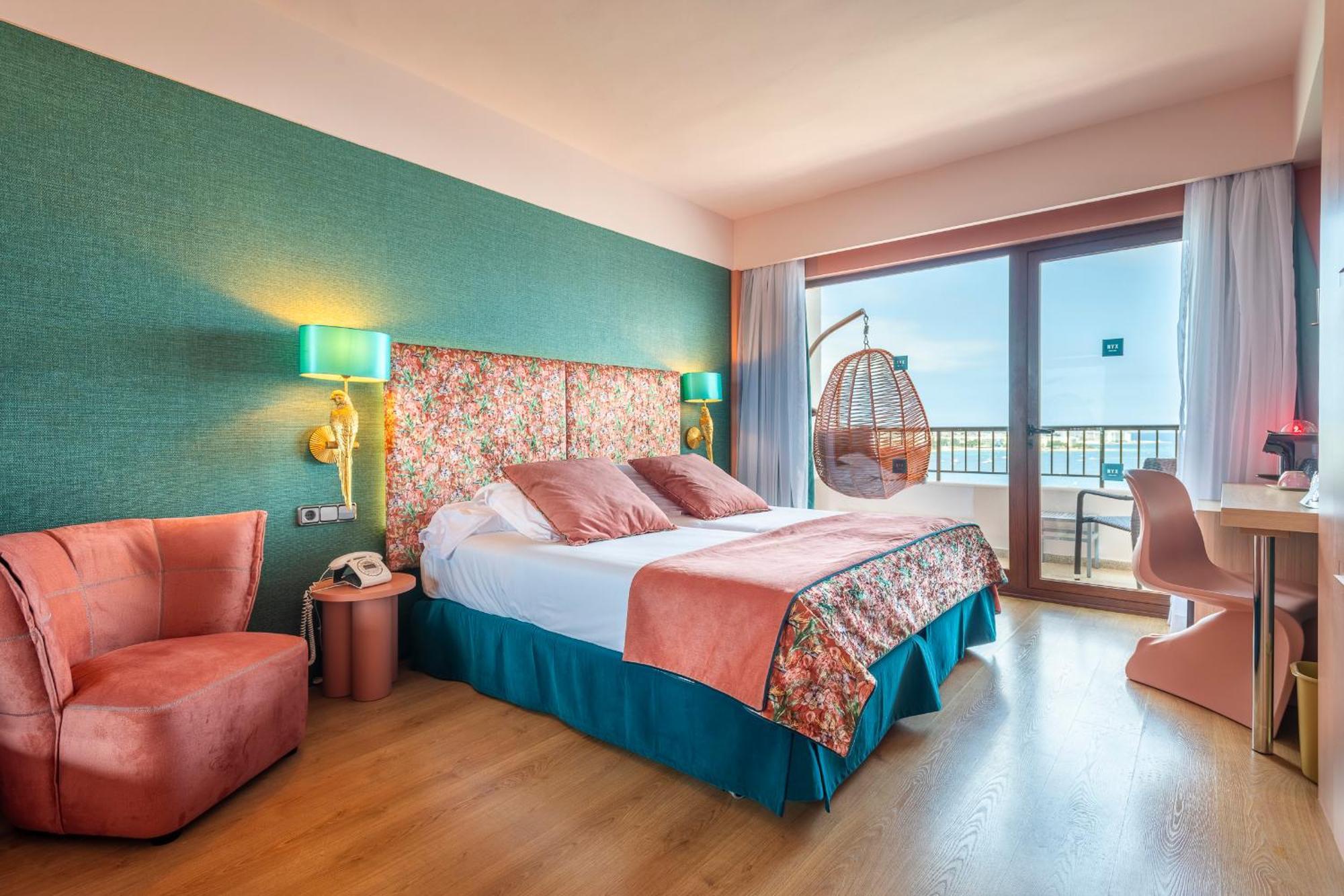 Nyx Hotel Ibiza By Leonardo Hotels-Adults Only Сан-Антоніо Екстер'єр фото